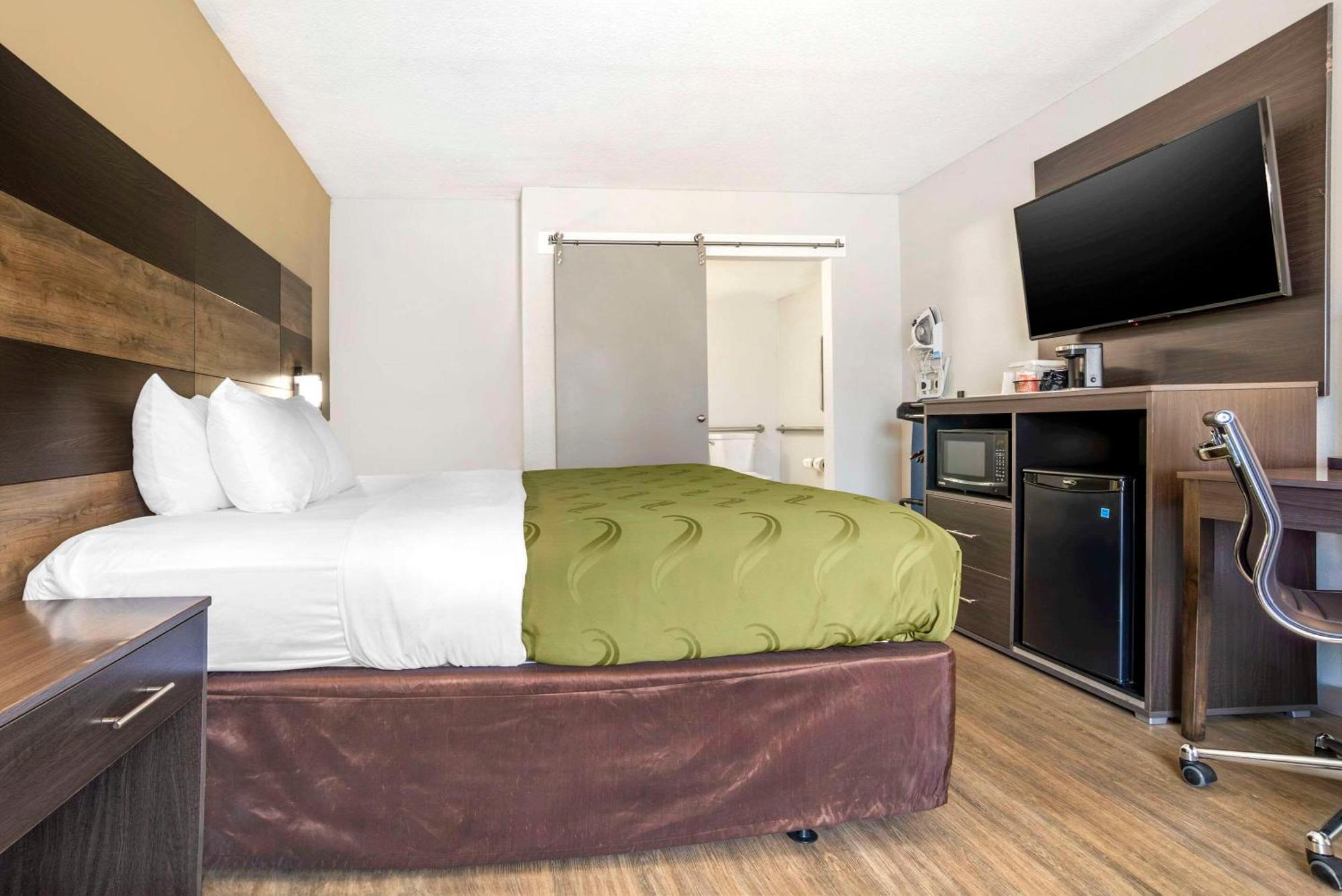 Quality Inn & Conference Center Panama City Eksteriør billede