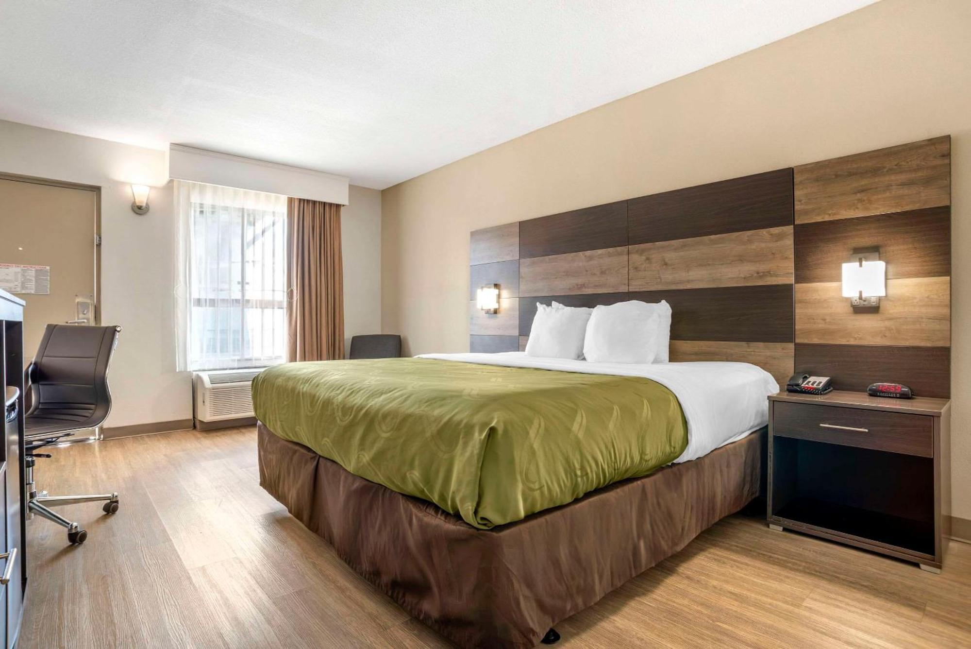 Quality Inn & Conference Center Panama City Eksteriør billede
