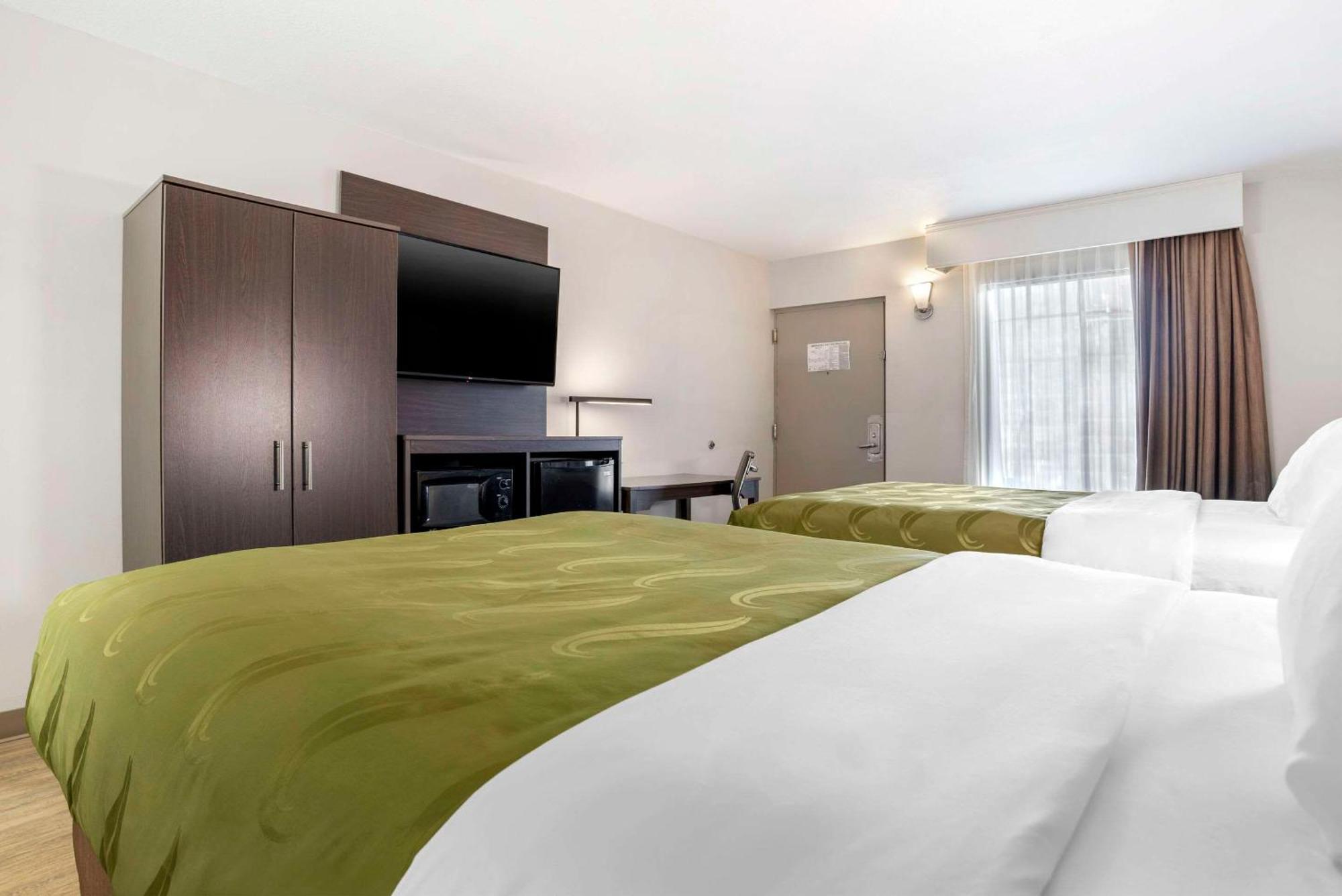 Quality Inn & Conference Center Panama City Eksteriør billede
